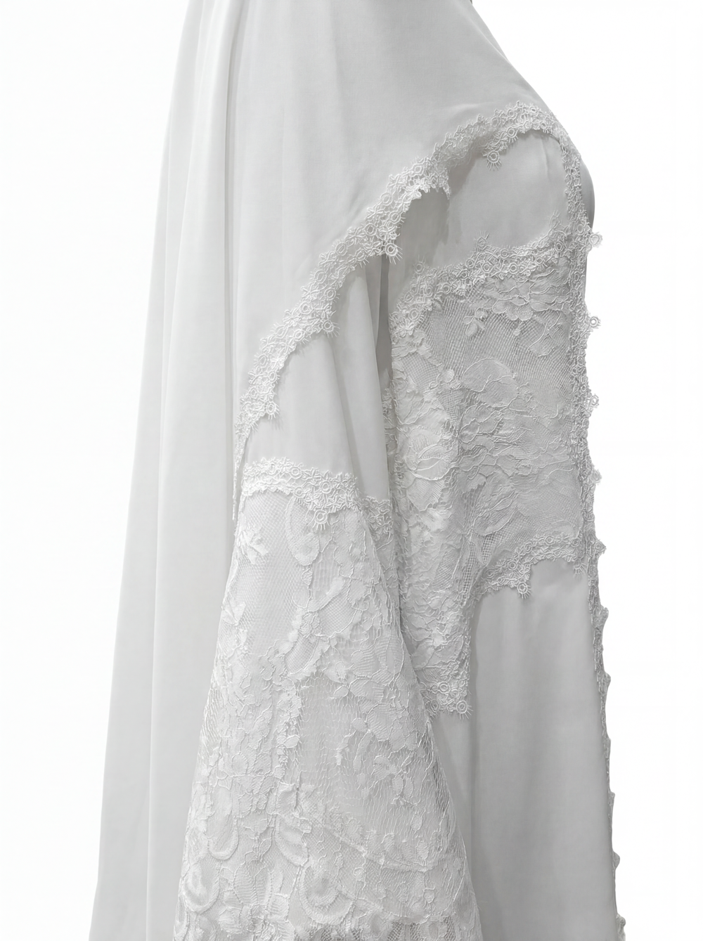 Imperial Lace Abaya